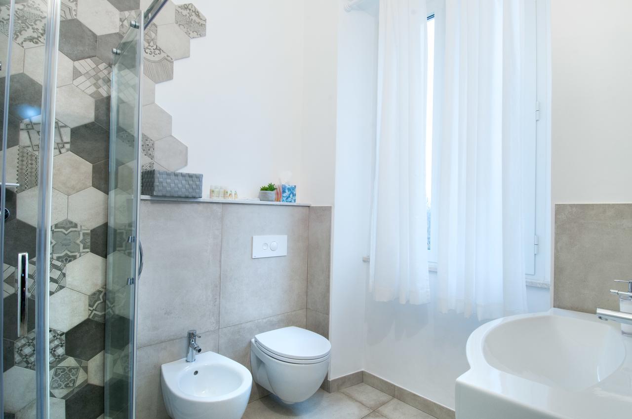 Angioy 18 Bed and breakfast